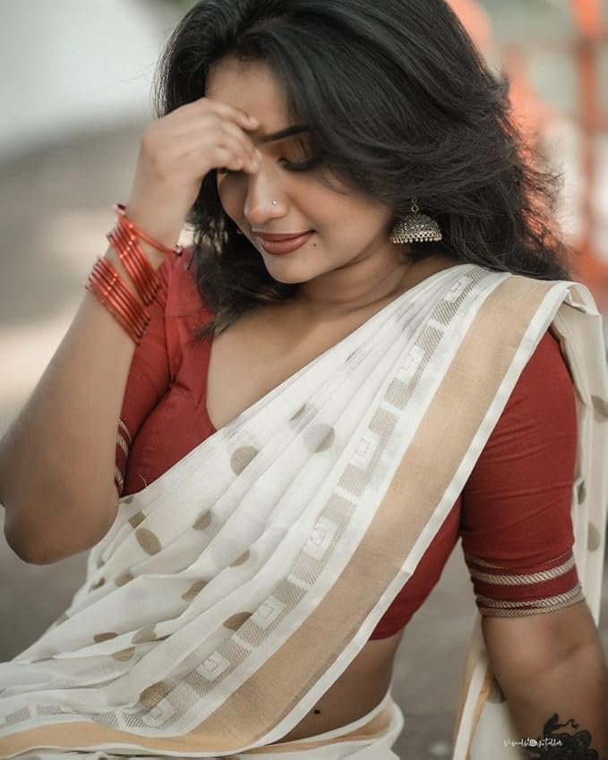 Kerala Kasavu Printed Saree (Coin design) With Running Blouse, 100% Cotton (Saree 5.5 meters, Blouse 0.8 meters)